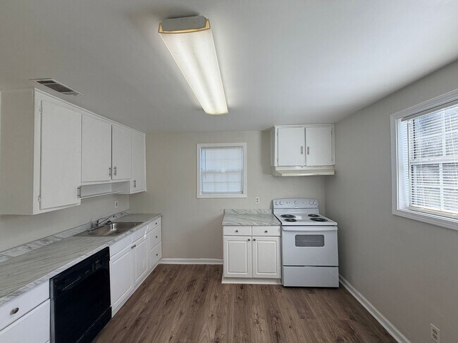 Foto del edificio - Charming home Close to VSU