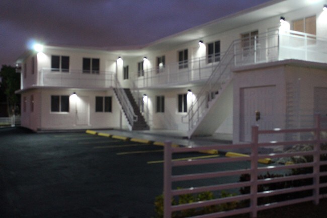Foto del edificio - 100 NW 30th Ave