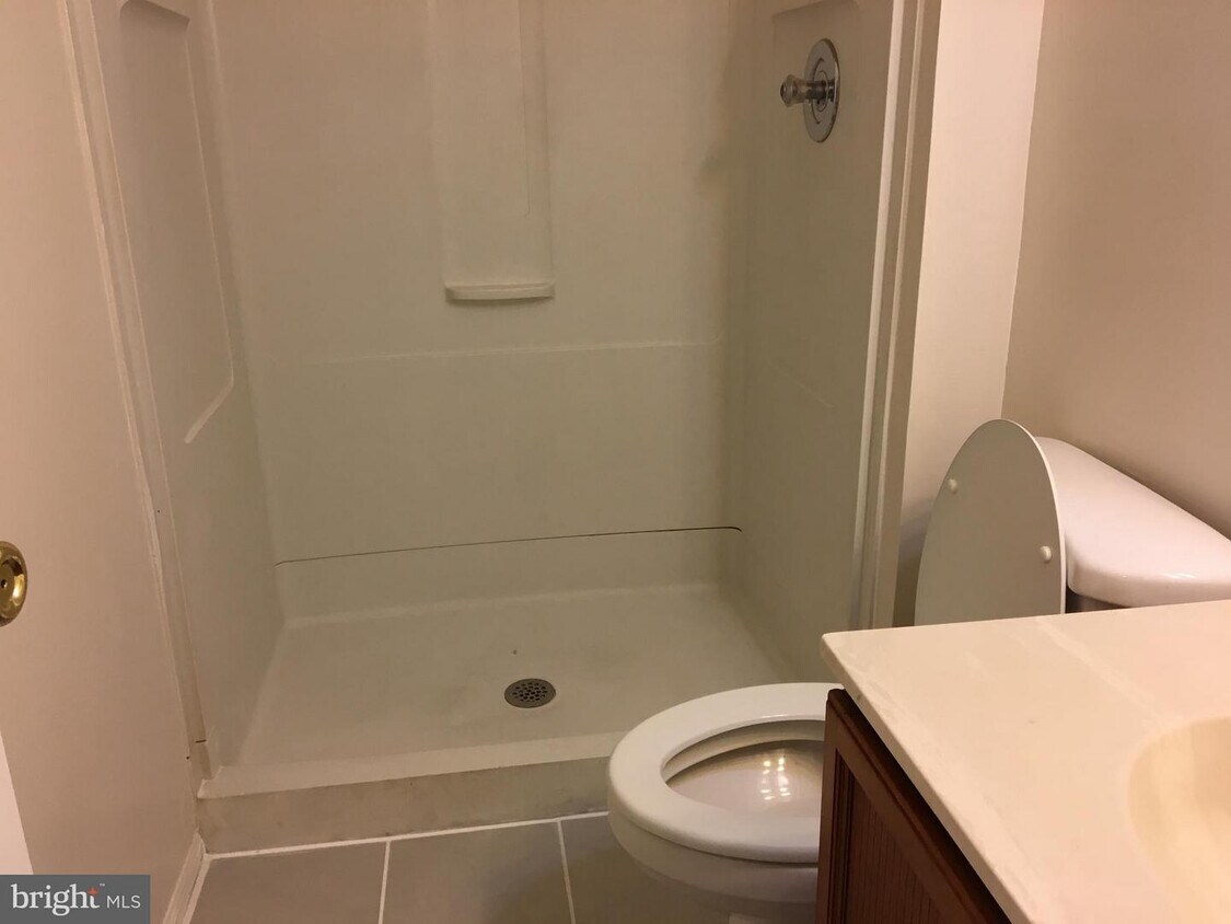 Foto principal - 7216 Lost Spring Ct