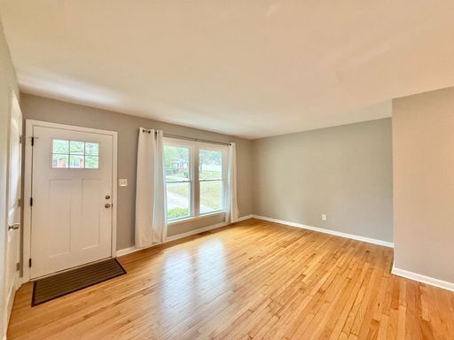 Foto del edificio - Newly Remodeled 5BD, 2BA Raleigh Home Near I-40 and Downtown Raleigh