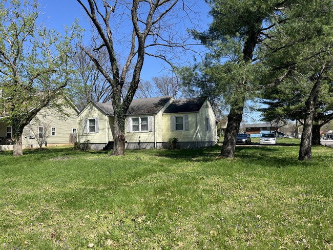 "Charming 3-Bed Home on Flamingo Drive – P... - "Charming 3-Bed Home on Flamingo Drive – P...