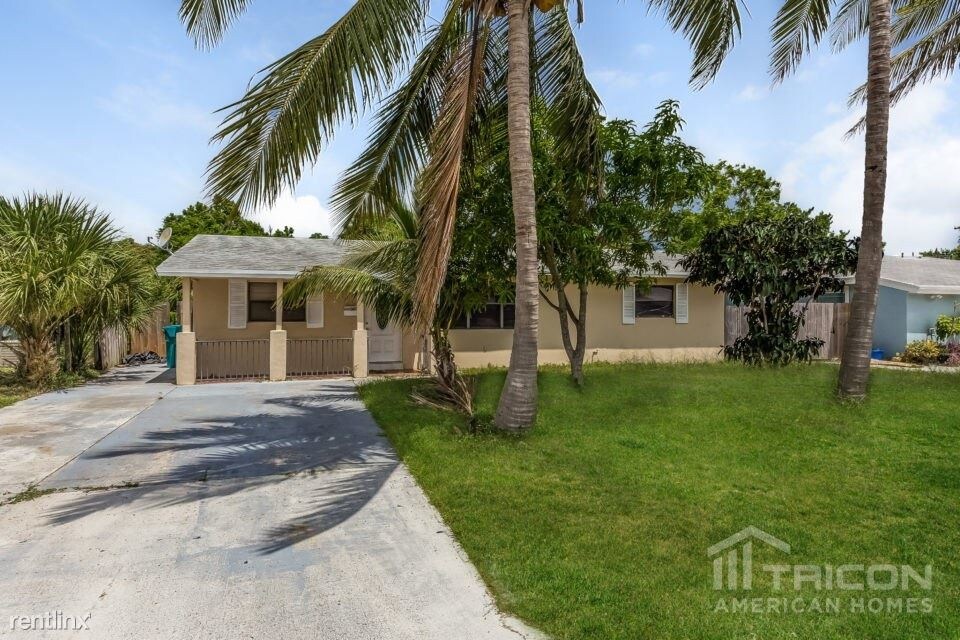 121 SW 7th Ave, Boynton Beach, FL 33435 House Rental in Boynton Beach
