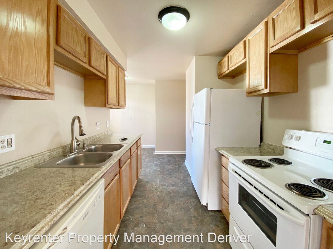 Primary Photo - 3 br, 2 bath House - 3400 Forest St