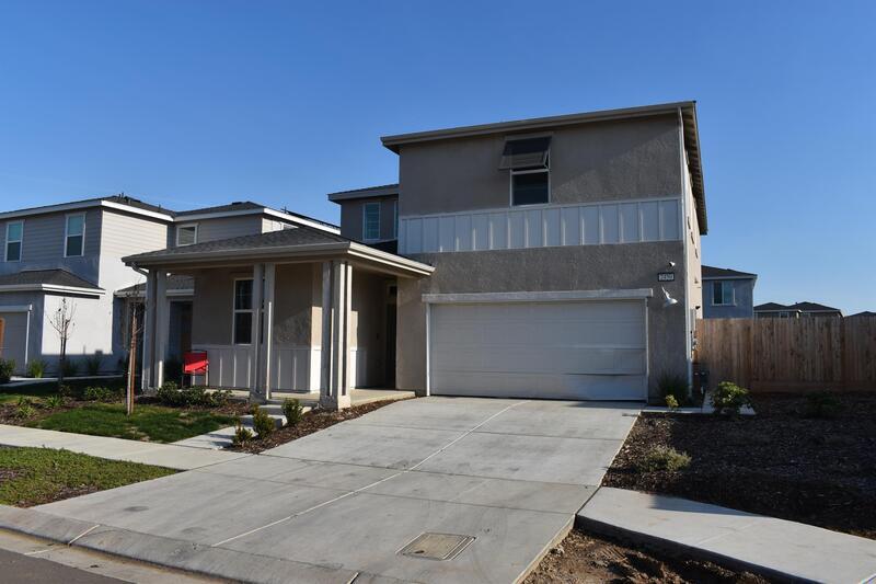 Primary Photo - 2450 Fidalgo Wy