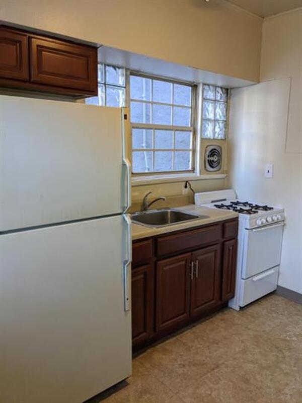 210 Nicholson Rd Unit A, Gloucester City, NJ 08030 Condo for Rent in