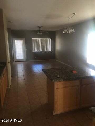 Foto del edificio - 4216 N 125th Ave