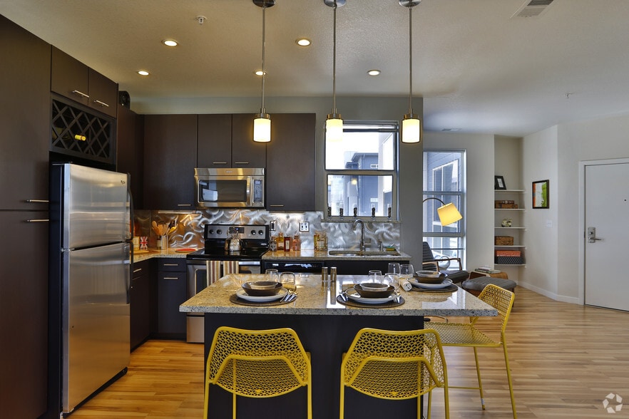 The Aster Conservatory Green