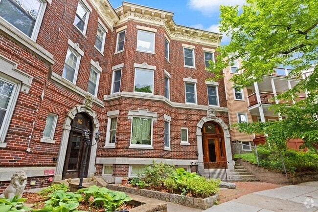 Building Photo - 87 Browne St