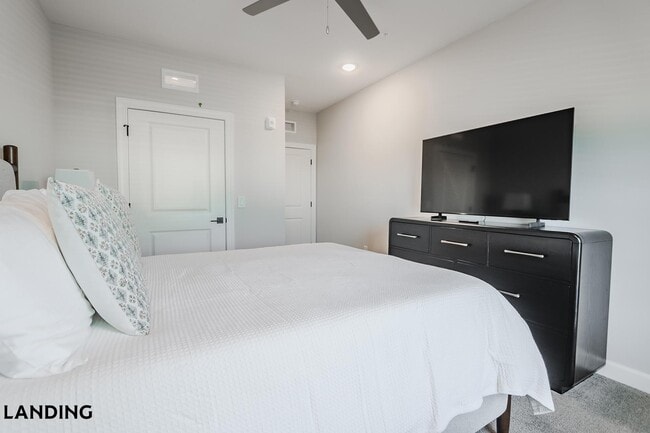 Foto del edificio - 5001 Willowgate Lp