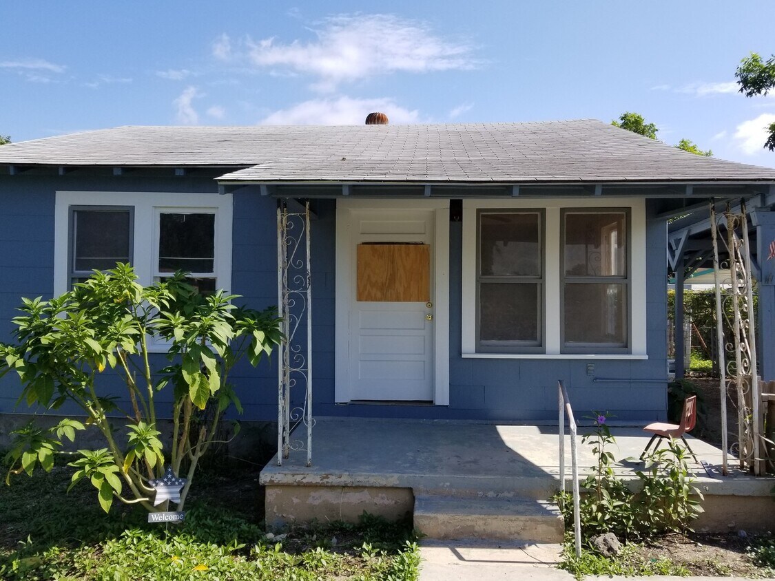 4007 W Salinas, San Antonio, TX 78207 House Rental in San Antonio, TX