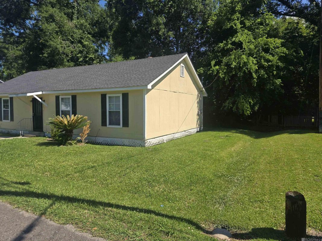 Foto del edificio - 1152 Freeman Ln