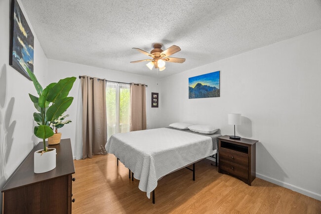 Foto del edificio - 257 Pleasant Wood Dr