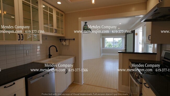 Building Photo - Charming 2 BD/ 1 BA Craftsman Style House ...