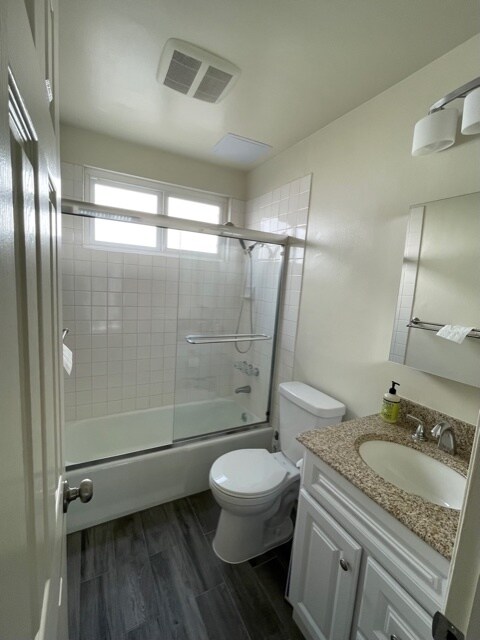 Baño - 1915 Ruhland Ave