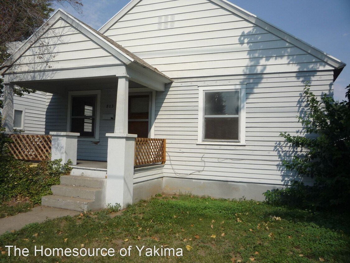 3 br, 1 bath House 803 S. 16th Ave House Rental in Yakima, WA