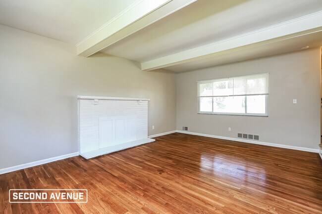 Building Photo - 288 Jerry Ln