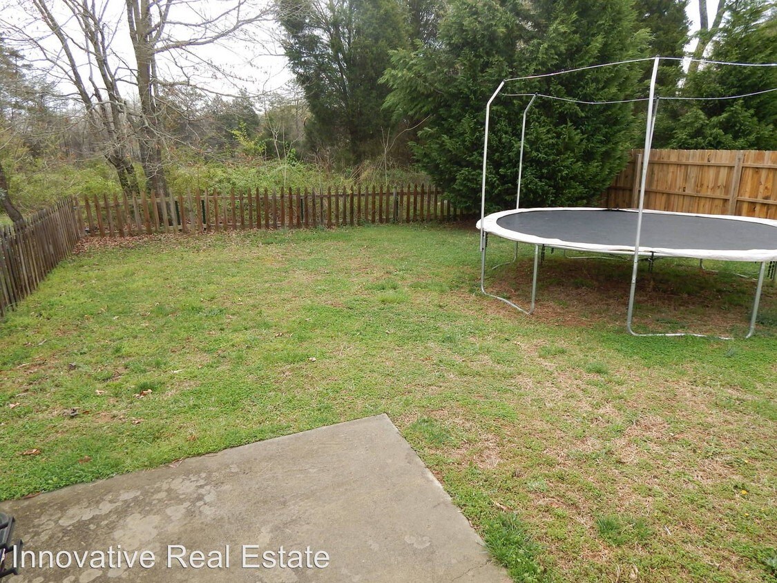 Foto del edificio - 4909 Lighthouse Ct