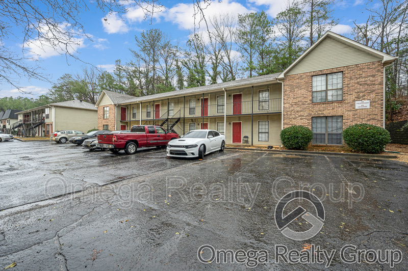 Primary Photo - 1801 Carson Rd