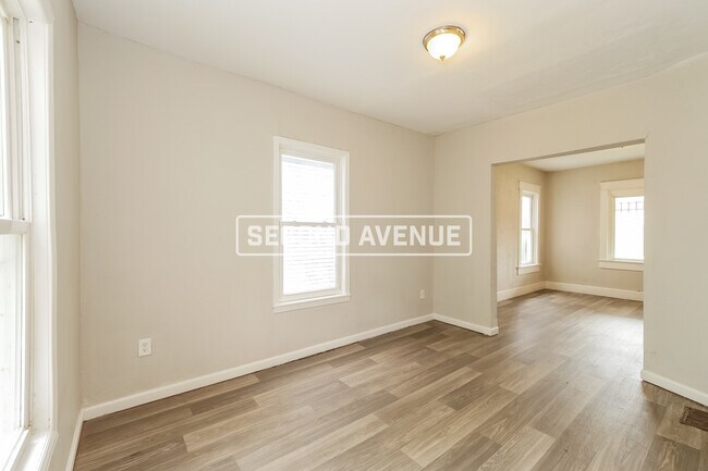 Building Photo - 2533 Brooklyn Ave