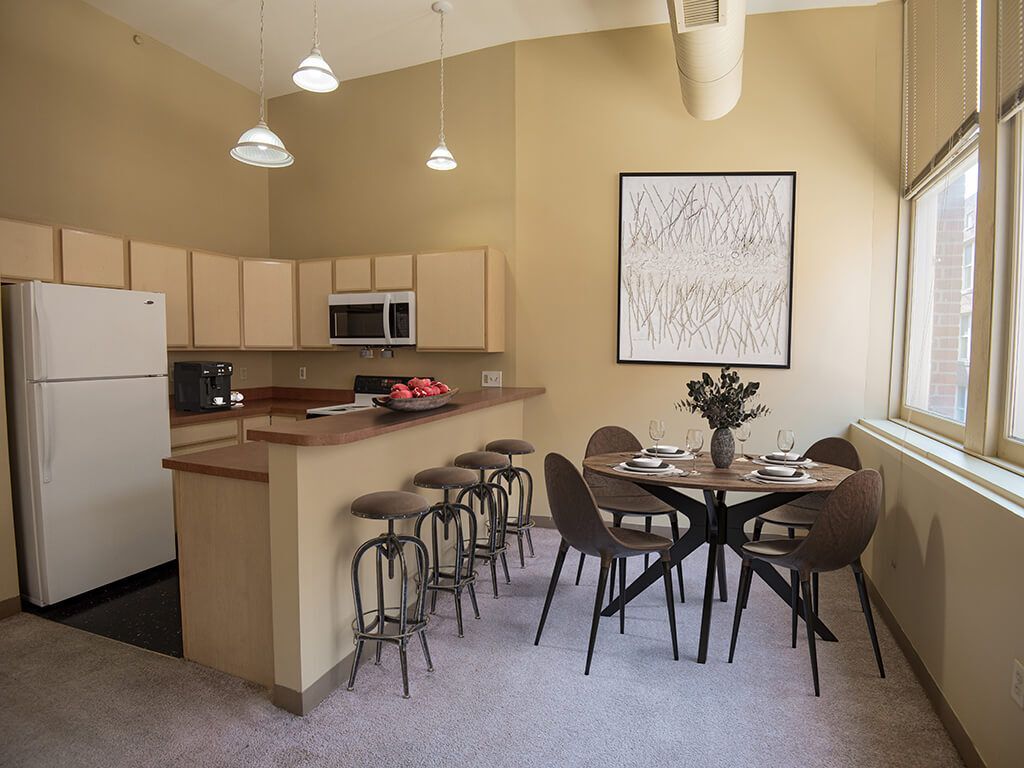 El lugar perfecto para reunirse - The Brick Lofts at Historic West Tech