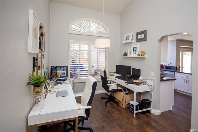 Foto del edificio - 9 Woodswallow Ln