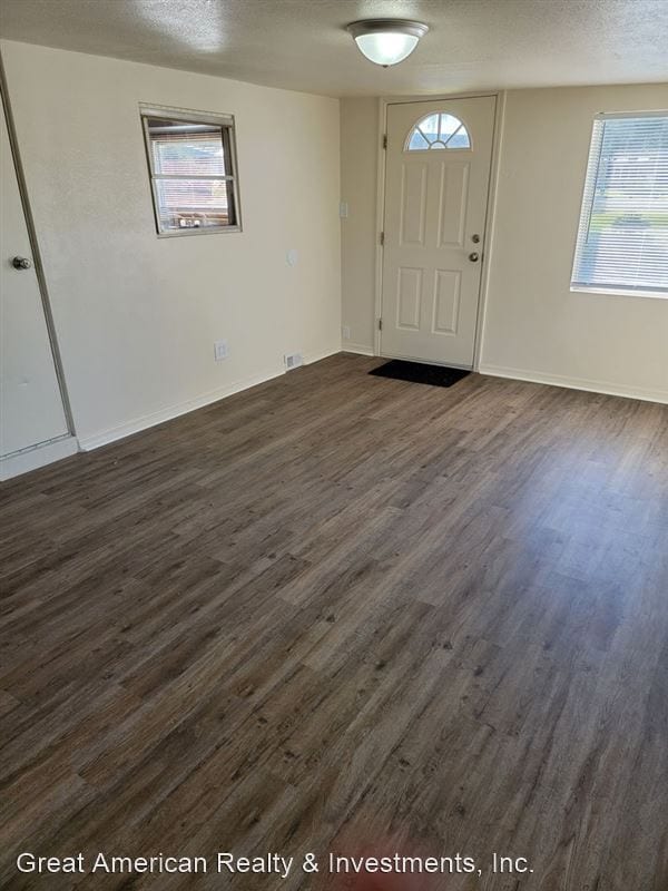 Foto principal - 3670 E Squaw Valley Dr