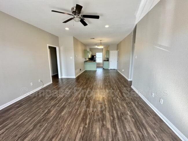 Building Photo - 1613 Bagby Ave