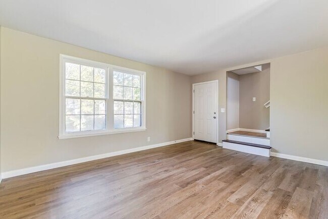 Foto del edificio - Charming 3-Bedroom 1.5 Bath Oasis in Bellevue