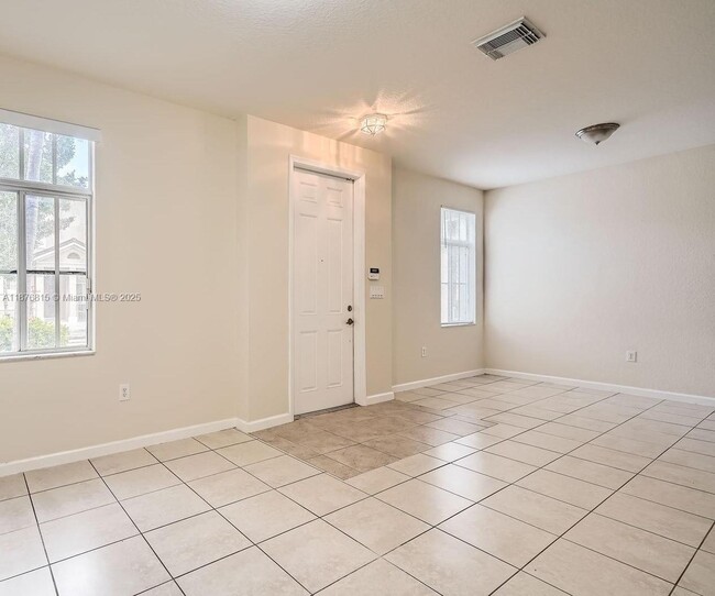 Building Photo - 13945 SW 279th Ln