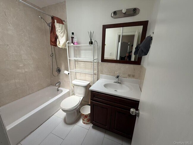 Foto del edificio - 70-31 153rd St