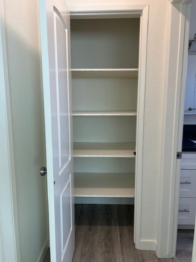 Foto del edificio - 145 Canton St. #11