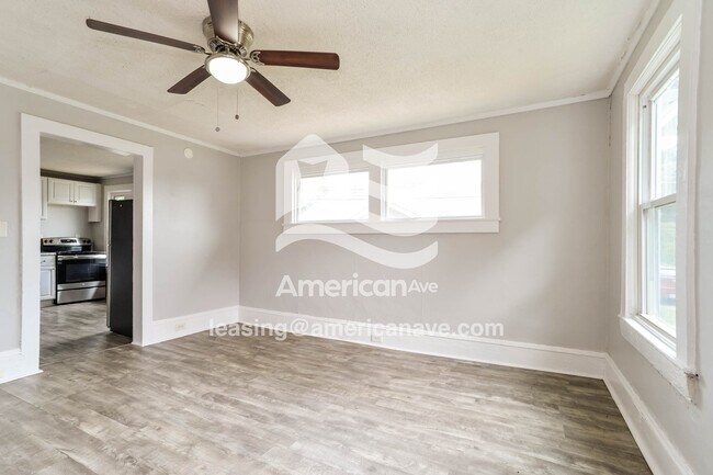 Foto del edificio - 407 S Emerson St