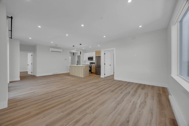 Photo du bâtiment - 1035 Melanson Rd