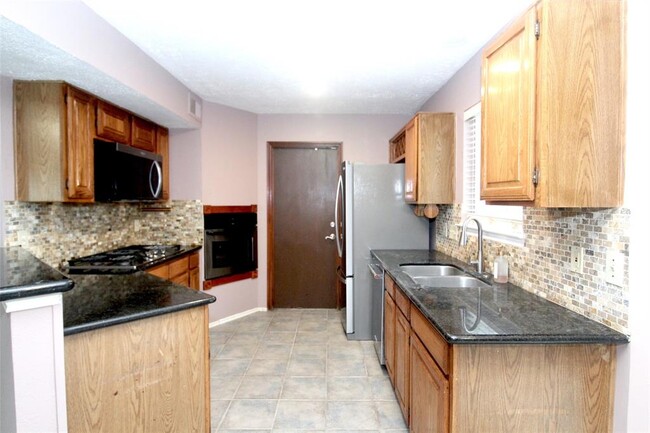 Foto del edificio - 3515 Woodmere Ln