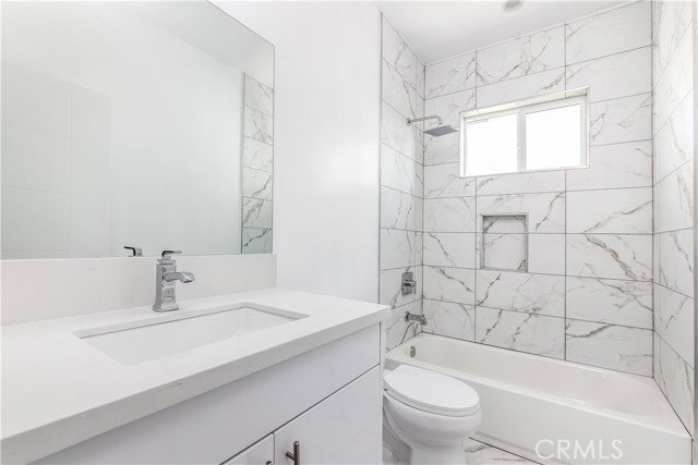 Foto del edificio - 11308 Miranda St