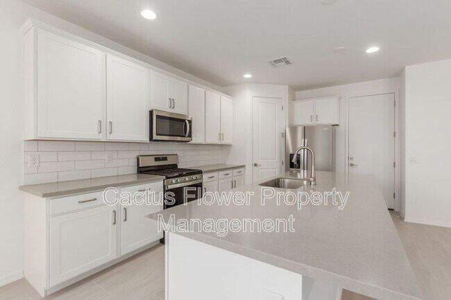 Foto del edificio - 9416 E Spiral Ave