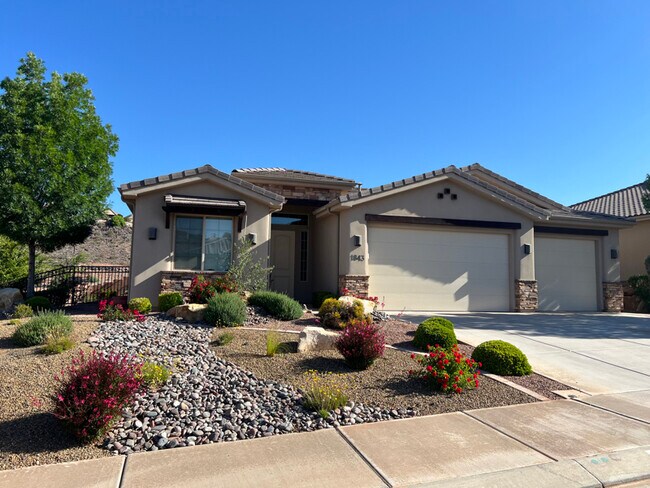 Foto del edificio - 1843 E 1220 S St