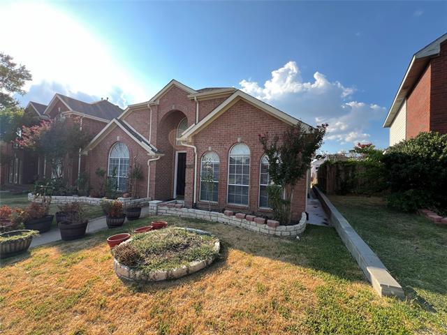 Building Photo - 1819 Dew Valley Dr