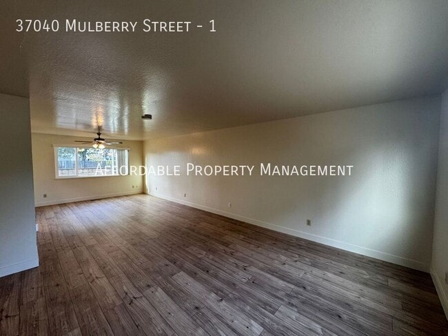 Foto del edificio - 37040 Mulberry St