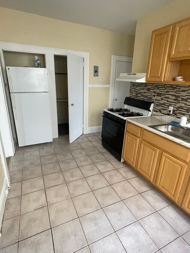 Foto principal - 17 Fleetwood Pl