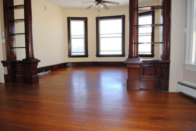 Foto del edificio - 603-605 Silver St