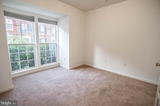 Building Photo - 1516 Martock Ln