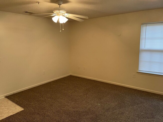 Foto del edificio - Montevallo, AL*** 2 Bed 2 Bath $1,154/mo**Deposit $0