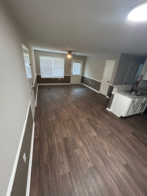 3x2 - 1097 pies cuadrados - Meadow Oaks