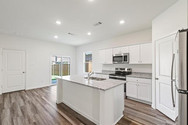 Foto del edificio - 3208 Dillonwood St