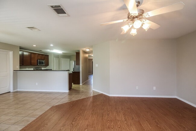 Building Photo - 2026 Allyson Dr.