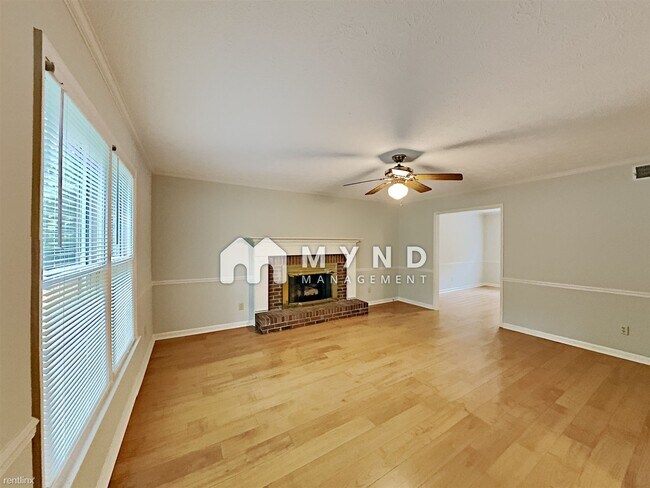 Foto del edificio - 4 br, 2.5 bath House - 145 Bryson Ln