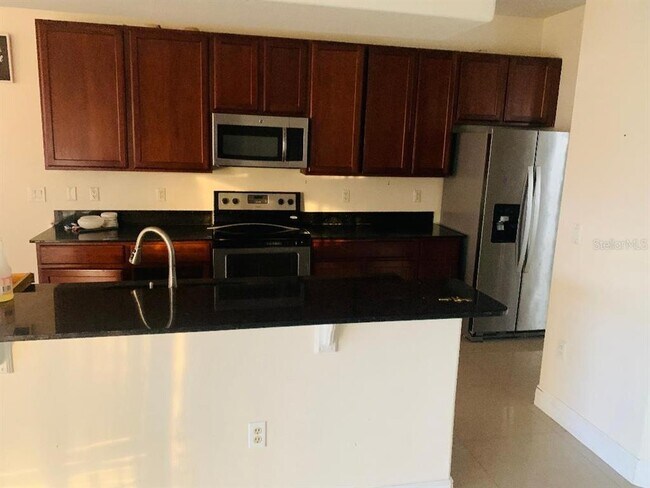 Foto del edificio - 2454 Hamlet Cir