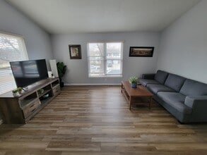 Building Photo - 7806 Eby St