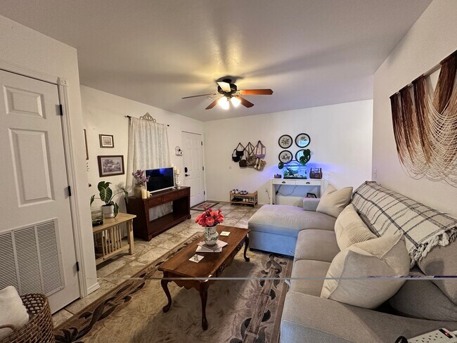 Foto del edificio - 1307 N 7th St